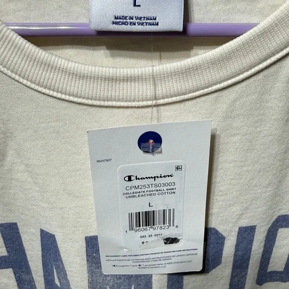 NWT Champion Men's Cream and Red Graphic Tee - Picture 3 of 3
